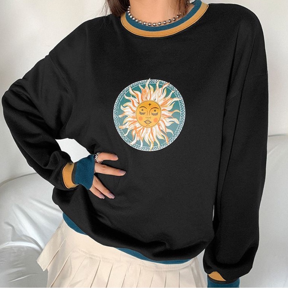 HERMITAKH Zodiac Sun Printed Sweatshirt